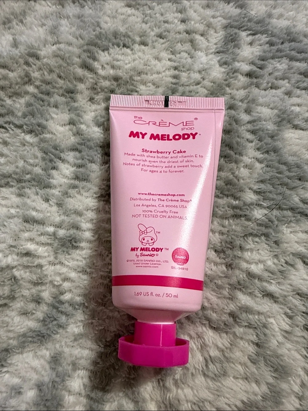 3/$15 🌸 The Crème Shop My Melody Strawberry Cake Handy Dandy Cream
